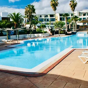 https://ocean-suites-lanzarote.in-canary-islands.com